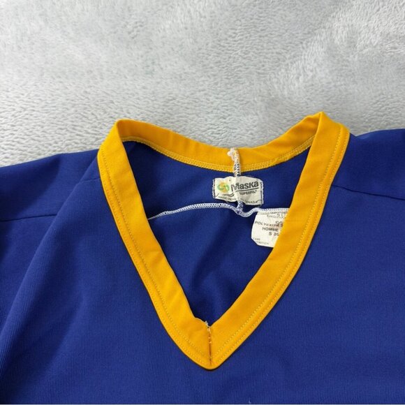 Vintage Buffalo Sabres Men's Size Small 90's Maska Gilbert Perrault NHL Jersey - Picture 7 of 11